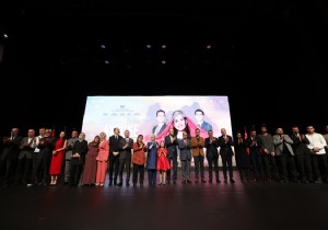 Antalya Valisi ahin'den retmenler Gn Mesaj